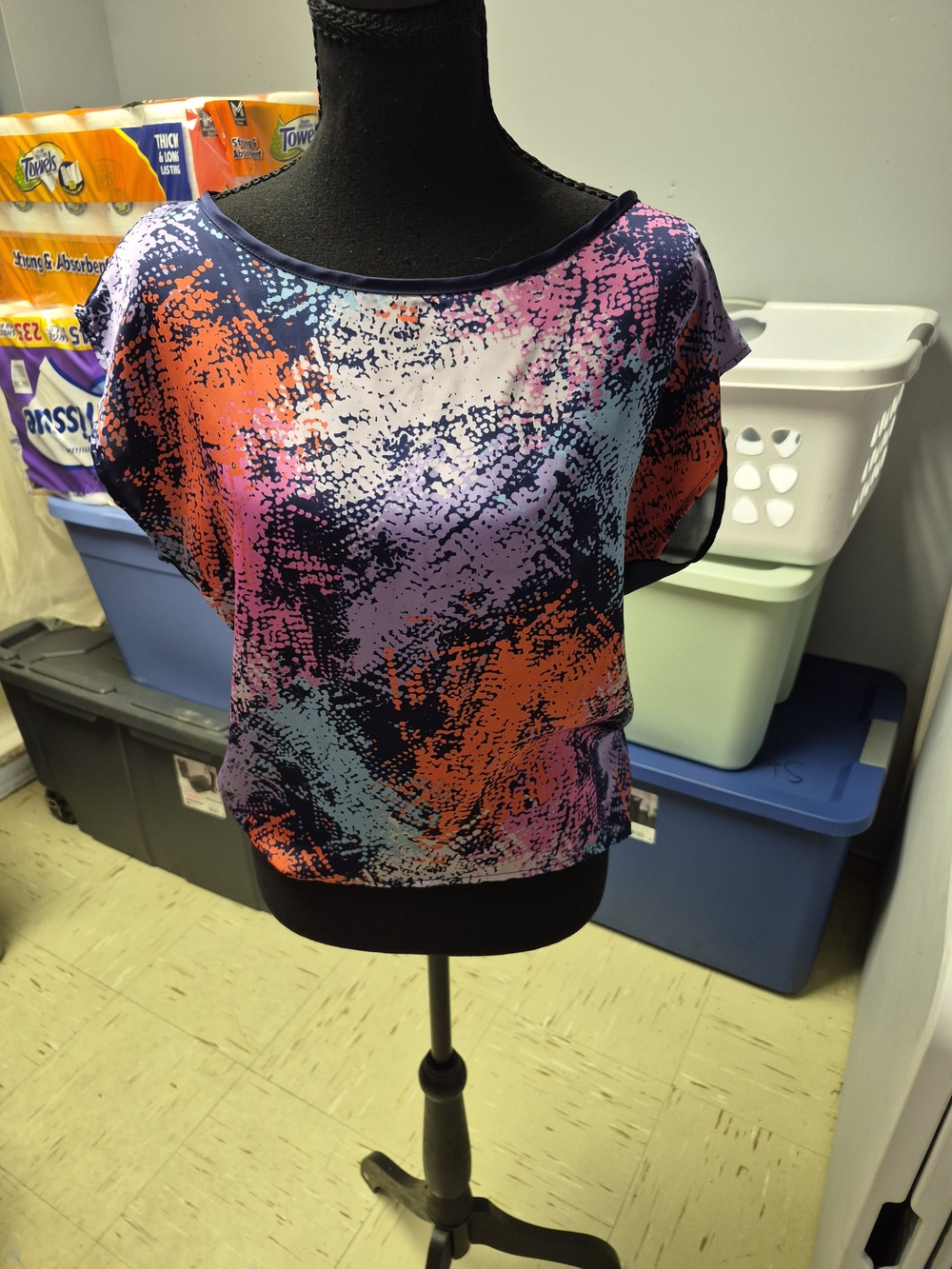 Women’s Abstract Print Blouse in Multicolor